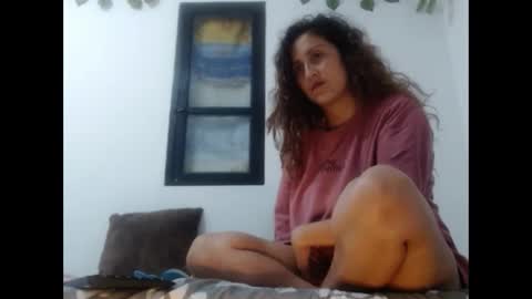 Snapshot of jeans_and_emma chatting on September 28, 11:32 pm jeans_and_emma online show from September 28, 11:32 pm