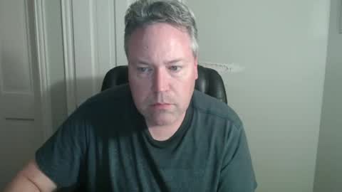 Snapshot of jeb5150 chatting on November 23, 8:14 am JE online show from November 23, 8:14 am