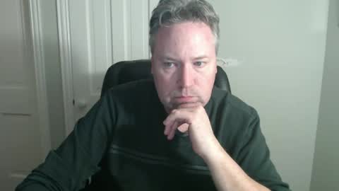 Snapshot of jeb5150 chatting on November 30, 4:27 am JE online show from November 30, 4:27 am