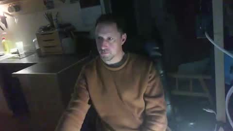 Snapshot of jef74700 chatting on January 10, 4:54 am Jrme online show from January 10, 4:54 am