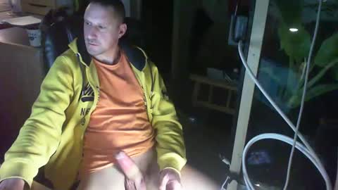 Snapshot of jef74700 chatting on January 19, 4:22 am Jrme online show from January 19, 4:22 am