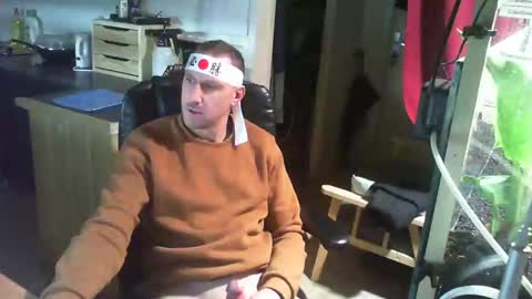 Snapshot of jef74700 chatting on January 21, 6:22 am Jrme online show from January 21, 6:22 am