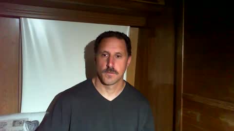 Snapshot of jef74700 chatting on June 2, 5:31 am Jrme online show from June 2, 5:31 am