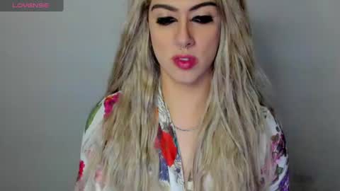  ashley   online show from June 17, 4:26 am