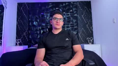 Snapshot of jeffdaltton chatting on November 11, 8:09 pm Jeff online show from November 11, 8:09 pm