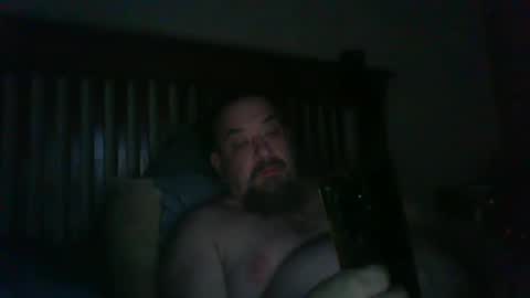 Snapshot of jeffoh28m chatting on February 20, 12:08 am jeffoh28m online show from February 20, 12:08 am