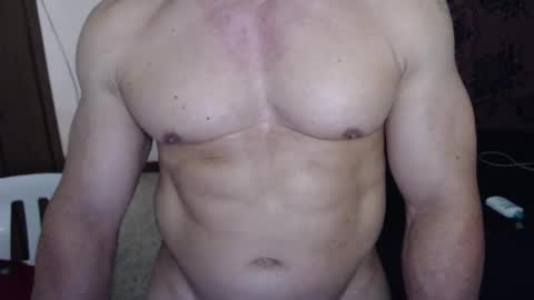 Snapshot of jefmuscletw chatting on March 3, 8:21 pm brayam online show from March 3, 8:21 pm