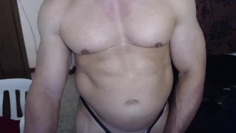 Snapshot of jefmuscletw chatting on March 4, 6:50 pm brayam online show from March 4, 6:50 pm