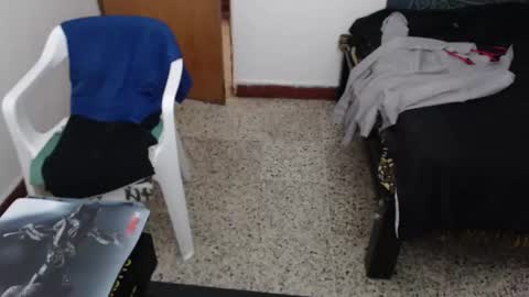 Snapshot of jefmuscletw chatting on September 9, 2:27 pm brayam online show from September 9, 2:27 pm