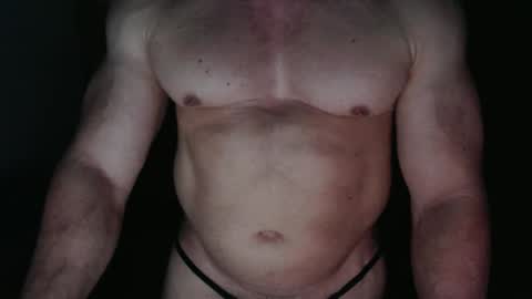 Snapshot of jefmuscletw chatting on October 6, 3:15 am brayam online show from October 6, 3:15 am