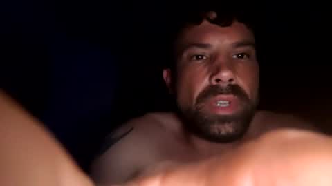 Snapshot of jefrojethro chatting on June 19, 9:57 am jefrojethro online show from June 19, 9:57 am