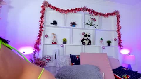 Jehn online show from December 4, 7:12 pm