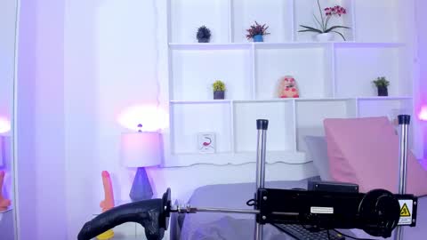 Jehn online show from March 8, 1:14 pm