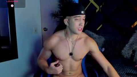 JEICOB STONE online show from July 12, 1:29 am