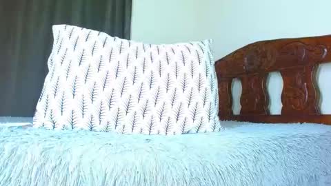 Snapshot of jeilertthh chatting on November 21, 10:14 am jeilertthh online show from November 21, 10:14 am