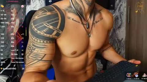 Snapshot of jeins_carter chatting on July 18, 5:50 pm JC online show from July 18, 5:50 pm