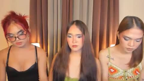 jelaimendoza13 online show from February 3, 4:12 pm