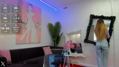 jelly__beanss online show from November 4, 7:29 am