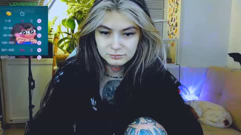 Jelya online show from December 13, 2:05 pm