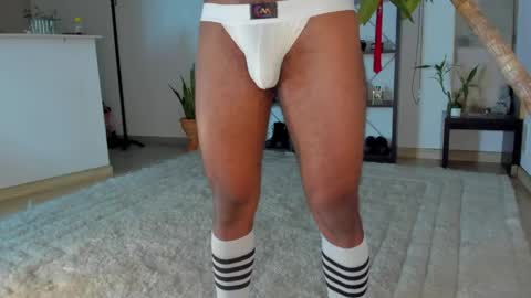 Snapshot of jem_roses3 chatting on May 30, 3:36 am jem roses3 online show from May 30, 3:36 am