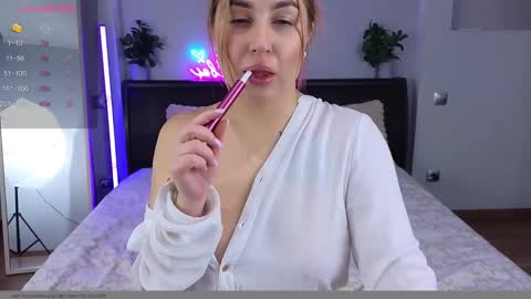 Snapshot of jemalia chatting on December 9, 10:54 am Alice online show from December 9, 10:54 am