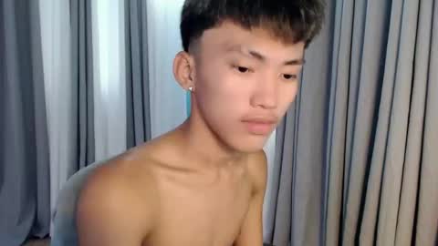 jemart_urnaughtboy online show from April 23, 7:09 am