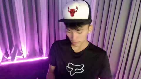 jemart_urnaughtboy online show from April 30, 4:24 pm