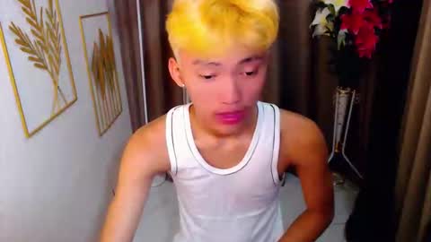 jemart_urnaughtboy online show from June 6, 3:55 am