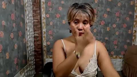 Jem online show from January 25, 6:02 pm