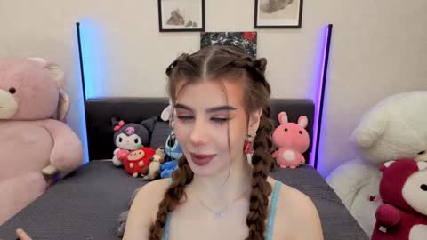 Dolly online show from November 16, 1:17 pm