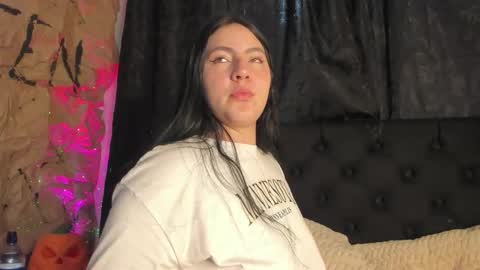 jeniferpowell_nm online show from October 23, 8:29 pm