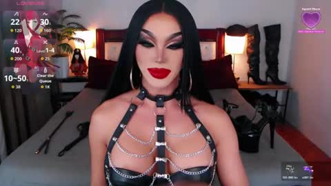 Queen Jenifer online show from July 26, 4:53 am