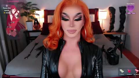 Queen Jenifer online show from July 31, 5:51 am