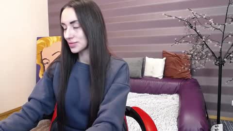 Snapshot of jeniferstone chatting on January 20, 6:42 am Kira online show from January 20, 6:42 am