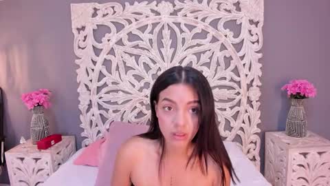 Snapshot of jenifferlopez_ chatting on October 12, 1:54 pm Samanta online show from October 12, 1:54 pm