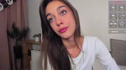 Elli online show from November 3, 10:42 pm