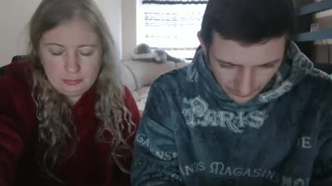 Snapshot of jenisandpeter chatting on February 13, 7:13 am JenisAndPeter online show from February 13, 7:13 am