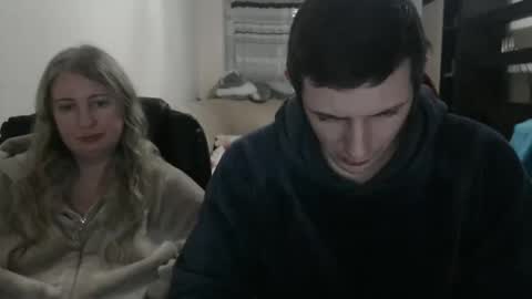 Snapshot of jenisandpeter chatting on February 20, 4:14 pm JenisAndPeter online show from February 20, 4:14 pm