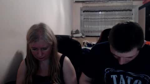 JenisAndPeter online show from June 6, 7:07 pm