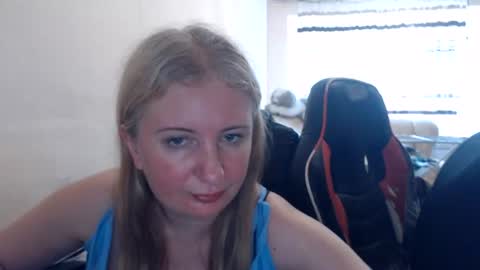 JenisAndPeter online show from June 27, 12:22 pm