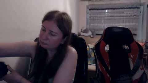 JenisAndPeter online show from July 13, 6:55 pm