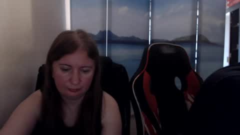 JenisAndPeter online show from August 1, 6:12 am