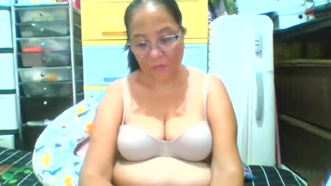 Snapshot of jenky0416 chatting on July 23, 2:15 pm jenky0416 online show from July 23, 2:15 pm