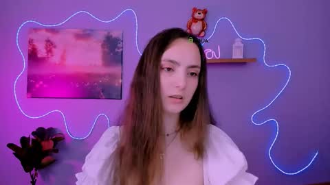 Snapshot of jenna_elayne chatting on March 3, 8:42 am jenna_elayne online show from March 3, 8:42 am