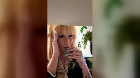 Jenna online show from May 24, 6:24 pm