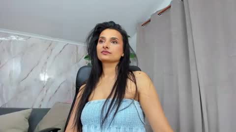 JennaPrice online show from August 6, 9:39 pm