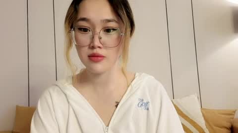 JENNA online show from May 1, 5:34 am