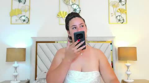 jenner_madison online show from June 16, 11:57 am