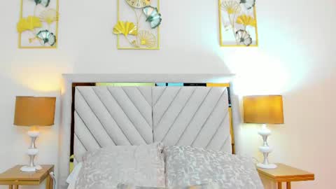 jenner_madison online show from June 25, 12:09 pm