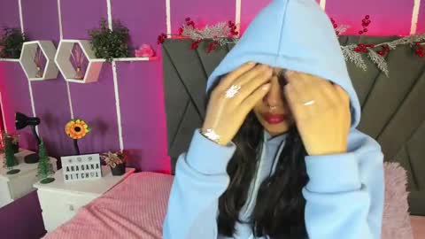 Jenner online show from December 20, 4:42 am